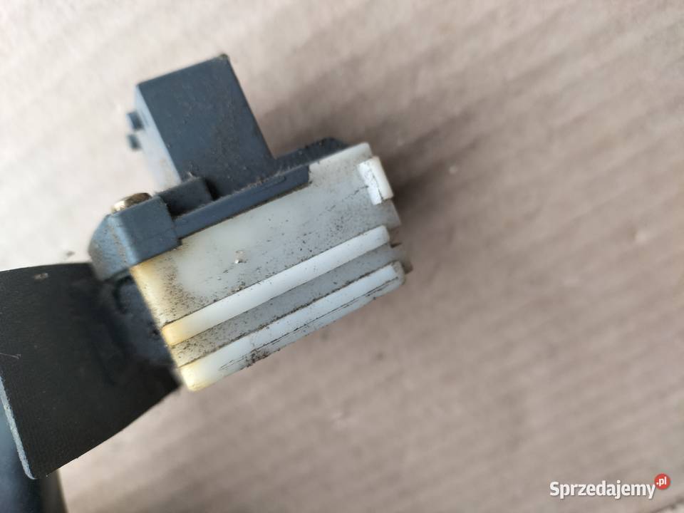 MANETKA SAAB osobowe Kamień-Kolonia sprzedam