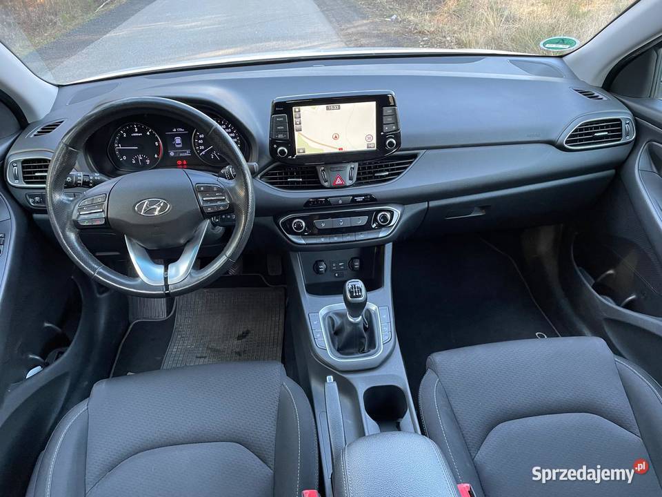 Hyundai i30 16 CRDI Premium Kamera cofania 136 i30 Żary