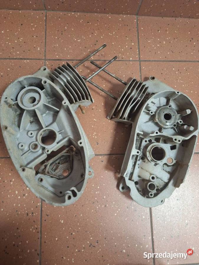 Kartery połówki silnika jawa cz 175 Strzyżów sprzedam