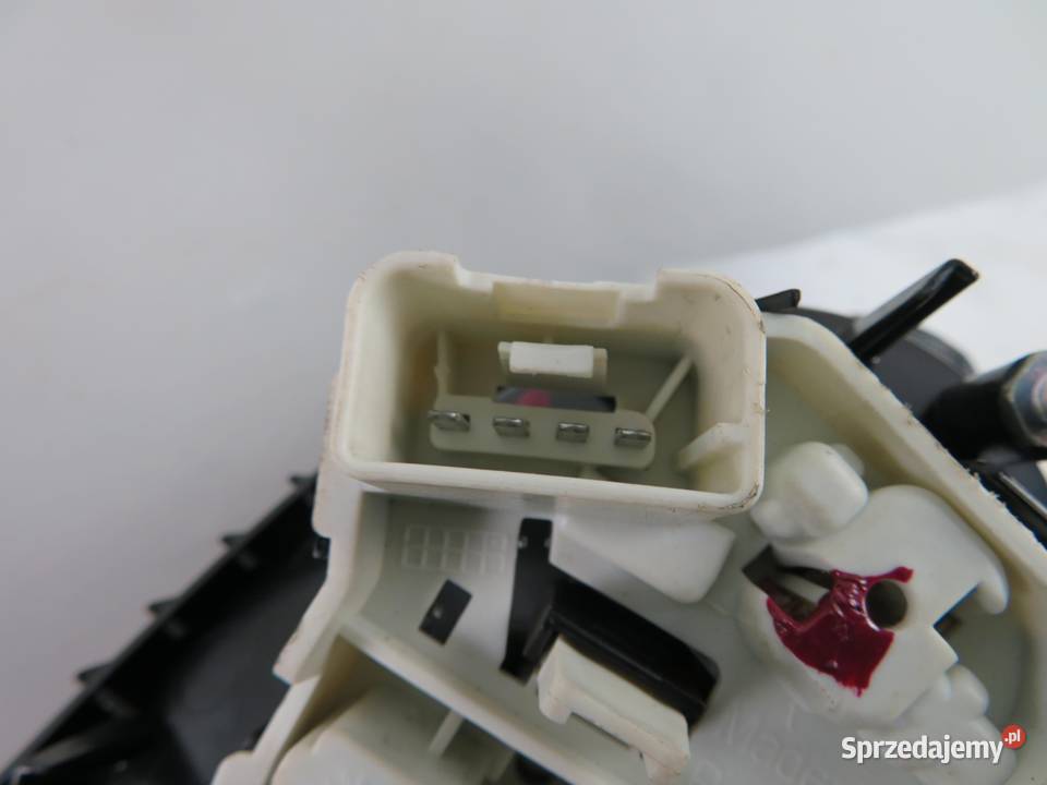 LAMPA PRAWA TYLNA KLAPA VW PASSAT CC B6 osobowe małopolskie sprzedam