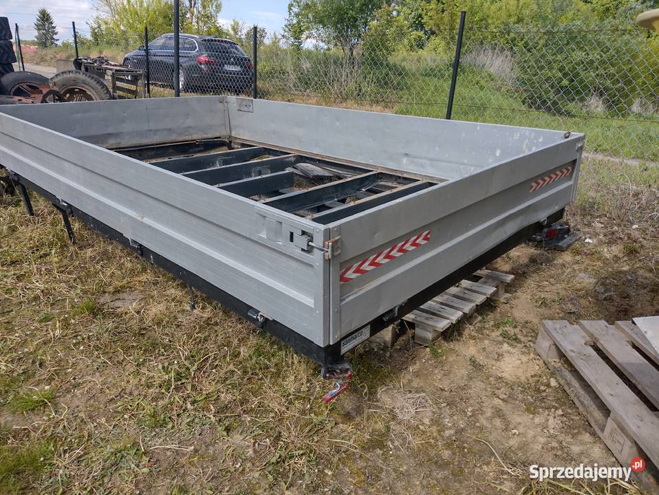 Skrzynia ładunwa Iveco 340 x 210 Pozostałe Motoryzacja Spławy Pierwsze