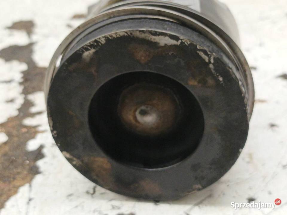 TŁOK KORBOWÓD 13R02018 0843ME 20 D B47 Bmw Seria