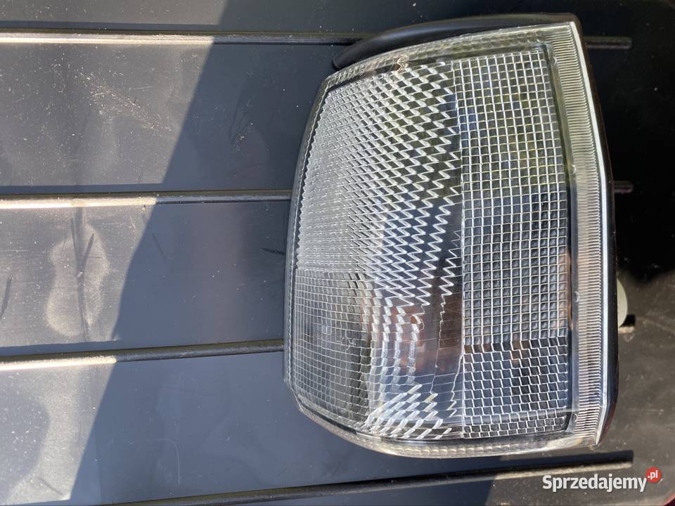 NOWY Kierunkowskaz Migacz Lewy Przód Fiat Tipo Kamocin