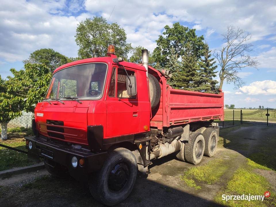 Tatra 815