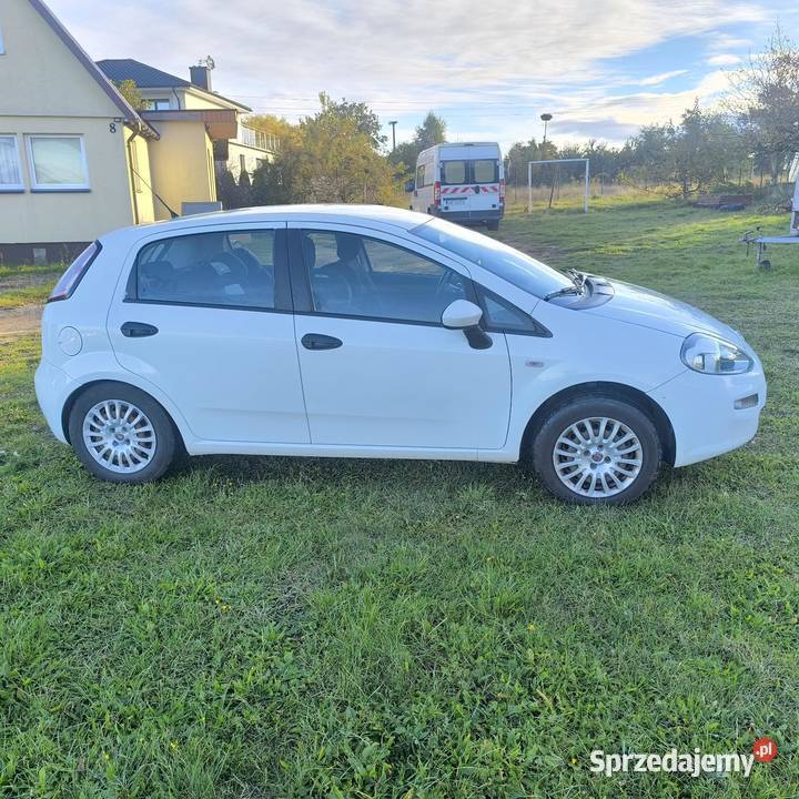Fiat Punto 2013r Różyny sprzedam