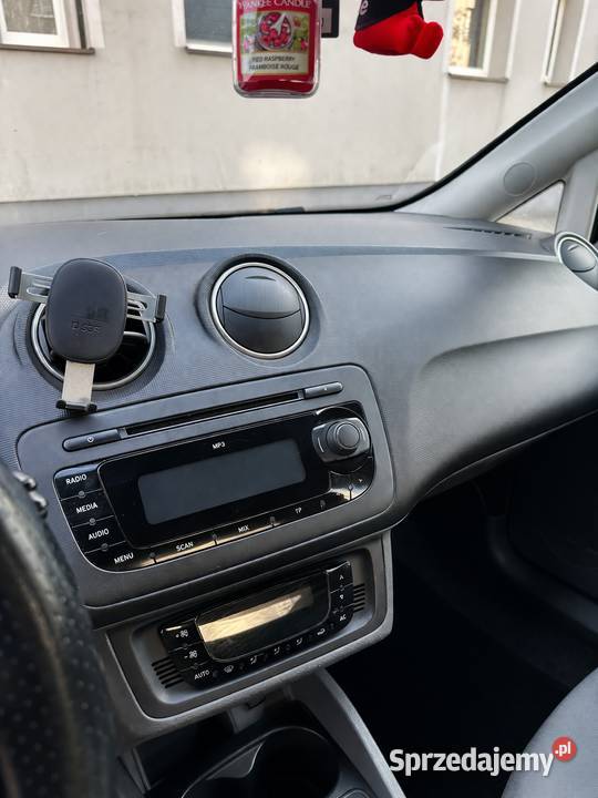 SEAT IBIZA IV 14 16v Style KLIMA BENZYNA 1390cm3