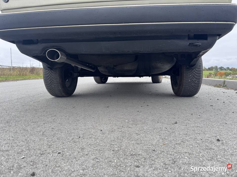VW Jetta GL 1986 19 TD AAZ Zdrowa Blacha Brązowy