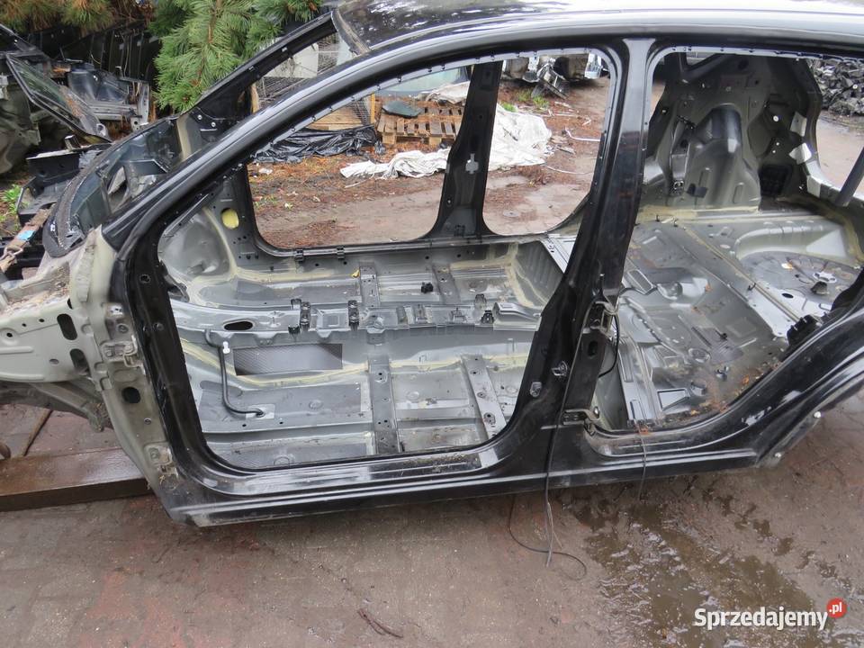 PRÓG SŁUPEK LEWY BOK QASHQAI J10 lubelskie