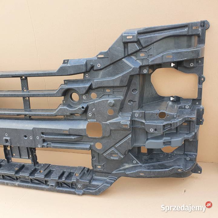 MAN TGX III ZDERZAK PRZÓD Bieleń