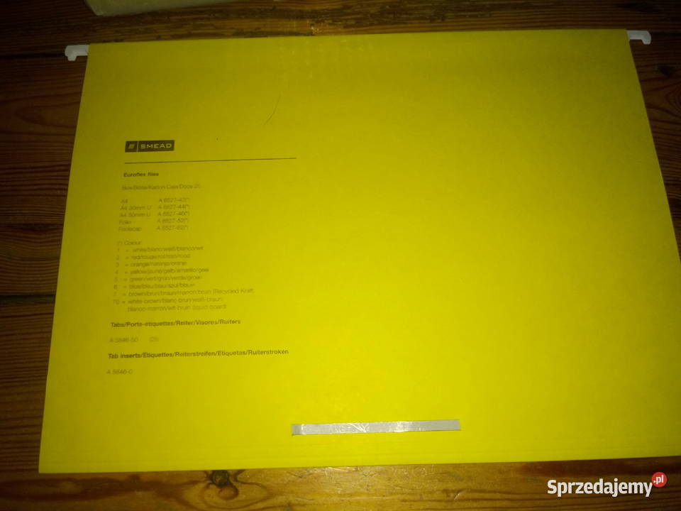 Teczka kartoteczna zawieszana z wąsemżółta