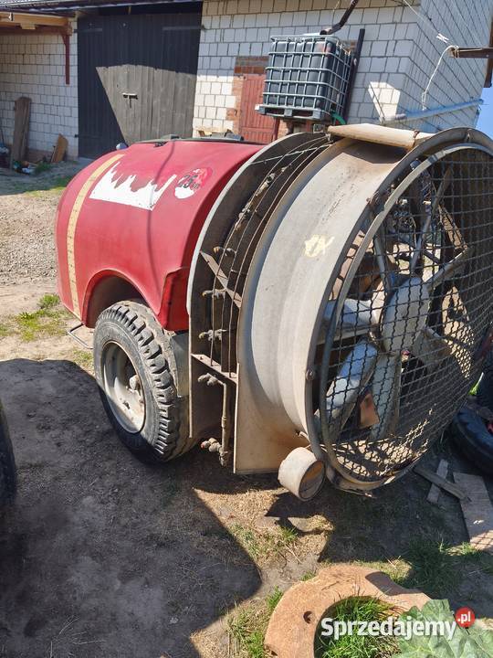 Opryskiwacz sadowniczy Myers 1000L Comet Annopol