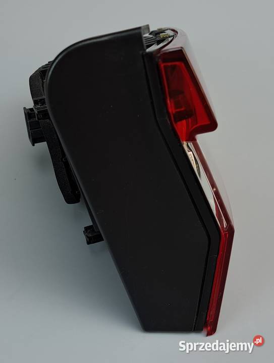 Lampa Tył Lewa Klapy Skoda Superb III Kombi LED dolnośląskie Mielęcin