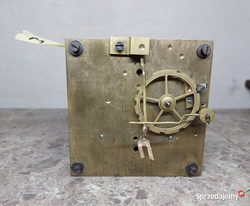 M165 Mechanizm starego zegara ściennego pełna