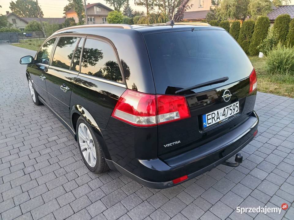 Vectra 18 benzyna 4/5 Opel Zduńska Wola sprzedam