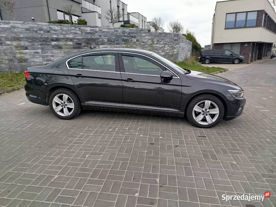 Volkswagen Passat 20 TSI Business DSG Krajowy nieuszkodzony Volkswagen świętokrzyskie Kielce