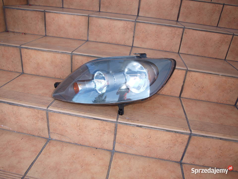 VW Golf Plus lampa lewa przód 2005 2009r europa Kalisz