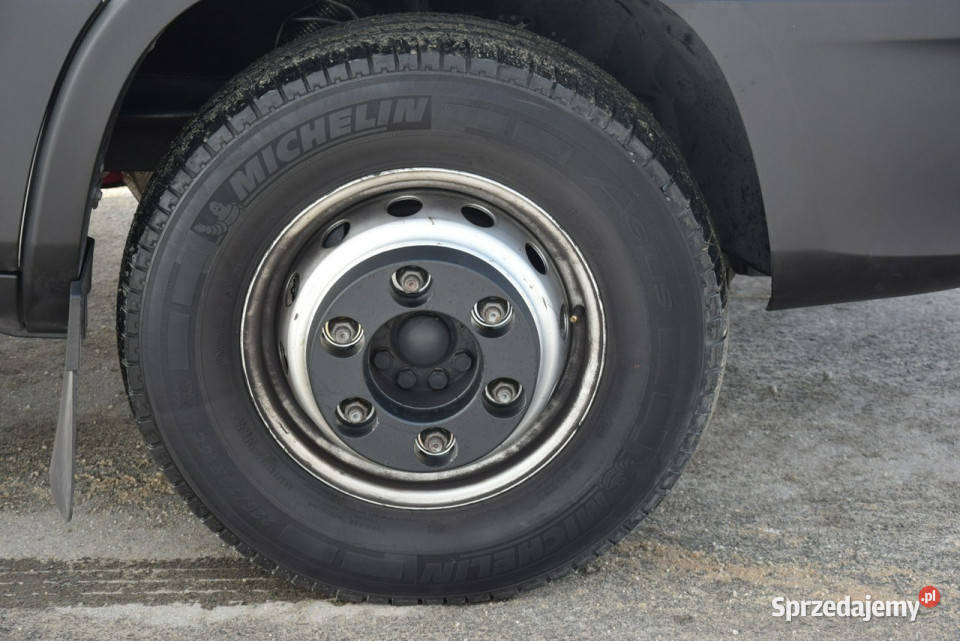 Iveco Daily 72C 30D Automat Laweta z Piętrem na Majdan Sieniawski