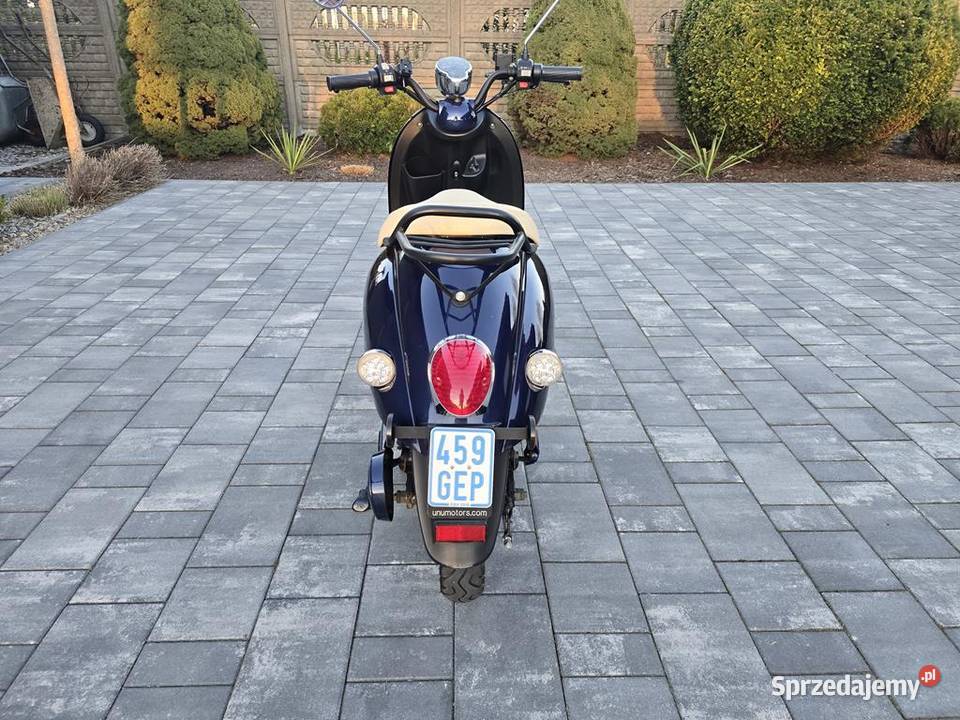 Skuter elektryczny UNU Prezentacja Wideo Sieradz