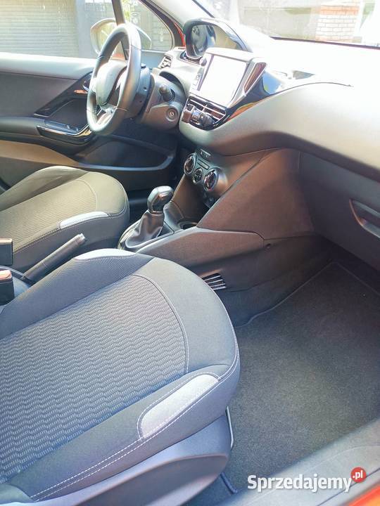 Peugeot 208 12 benzyna 2015 r lift bogata wersja Peugeot łódzkie sprzedam