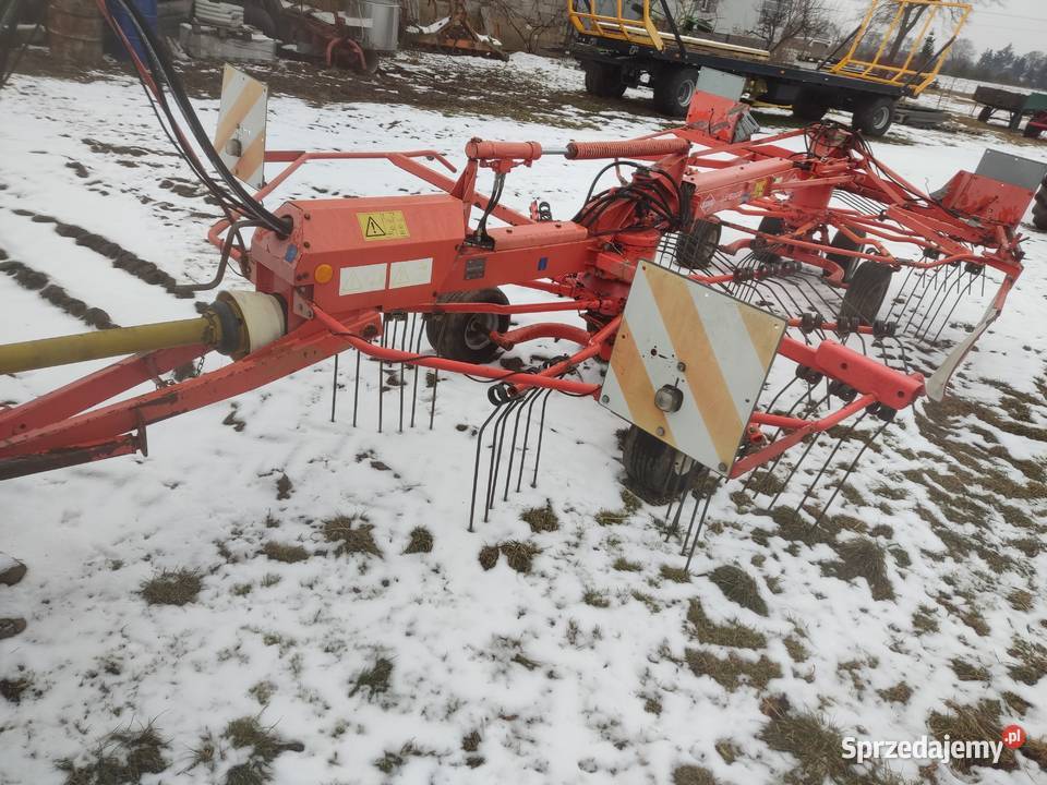 Zgrabiarka dwukaruzelowa kuhn GA6002