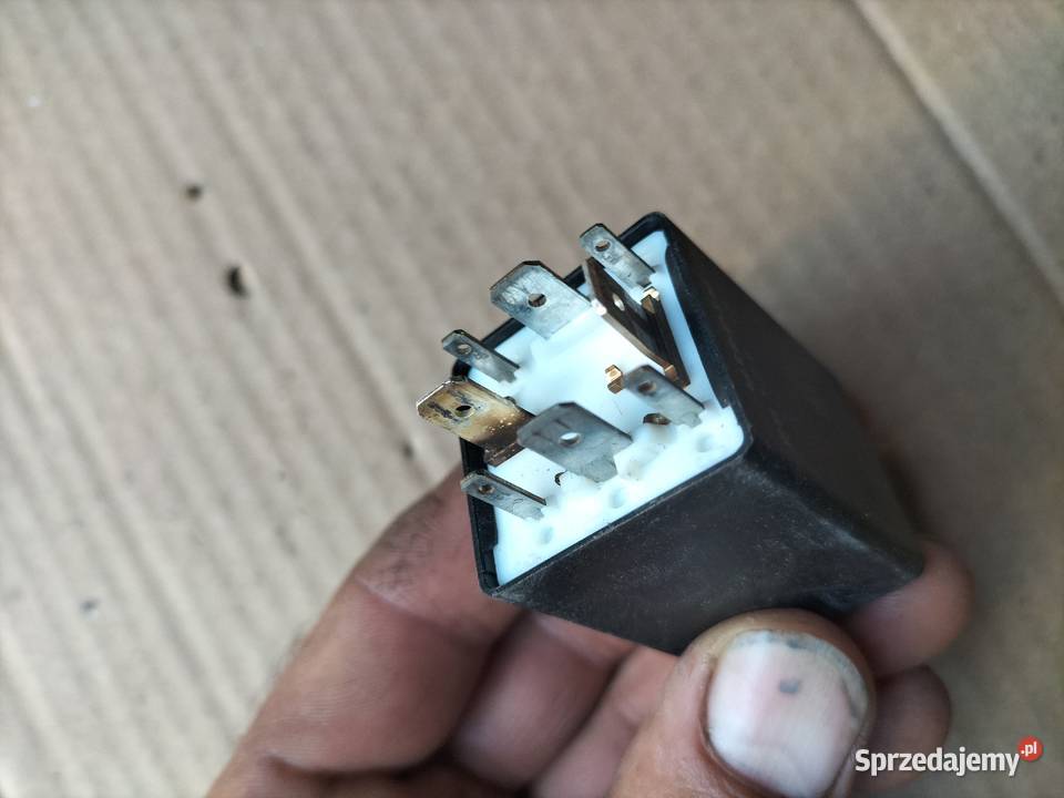 przekaźnik 410 6N0906383 898956000 osobowe Kamień-Kolonia