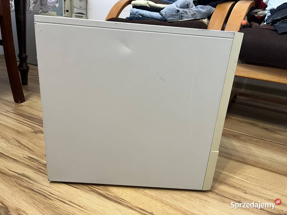 Zabytkowy komputer PC Lifetec Pentium II 400MHz Brzana