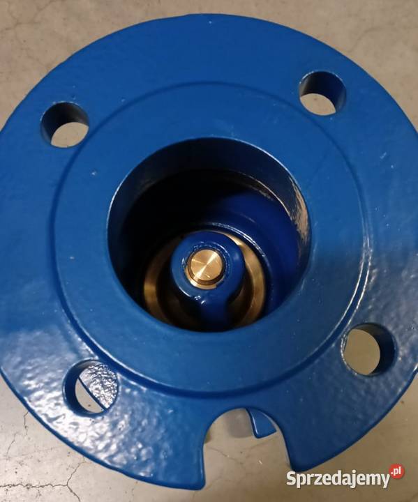 Sprzedam zawór zwrotny kołnierzowy DN65 PN16 typ małopolskie Maniowy