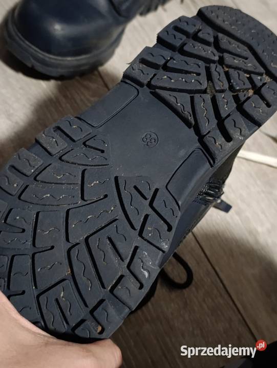 trampki chłopięce rozmiar 38 zimowe ciemny wielkopolskie Poznań sprzedam