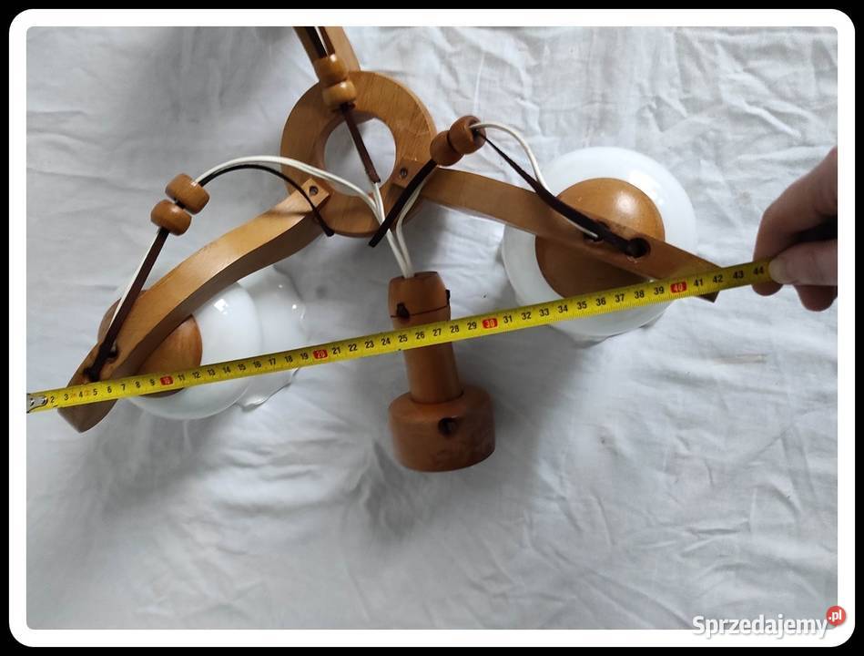 Lampa sufitowa z trzema kloszami drewno Oświetlenie mazowieckie Płock