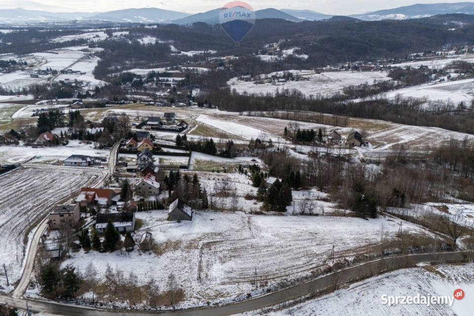 Działka budowlanorekreacyjna Kamionna 1378 ar utwardzona