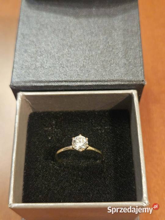 Nowy Pierścionek z Diamentem 061ct Zaręczynowy z złoto