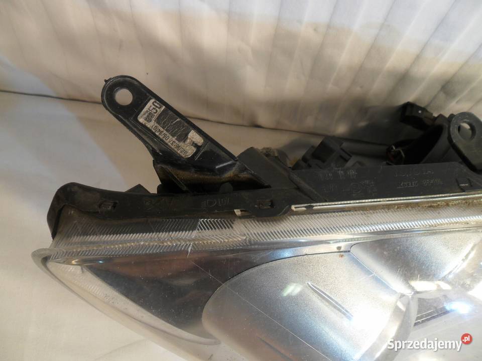 TOYOTA AVENSIS T25 LIFT 2007 2008 2009 XENON Nowy Tomyśl sprzedam