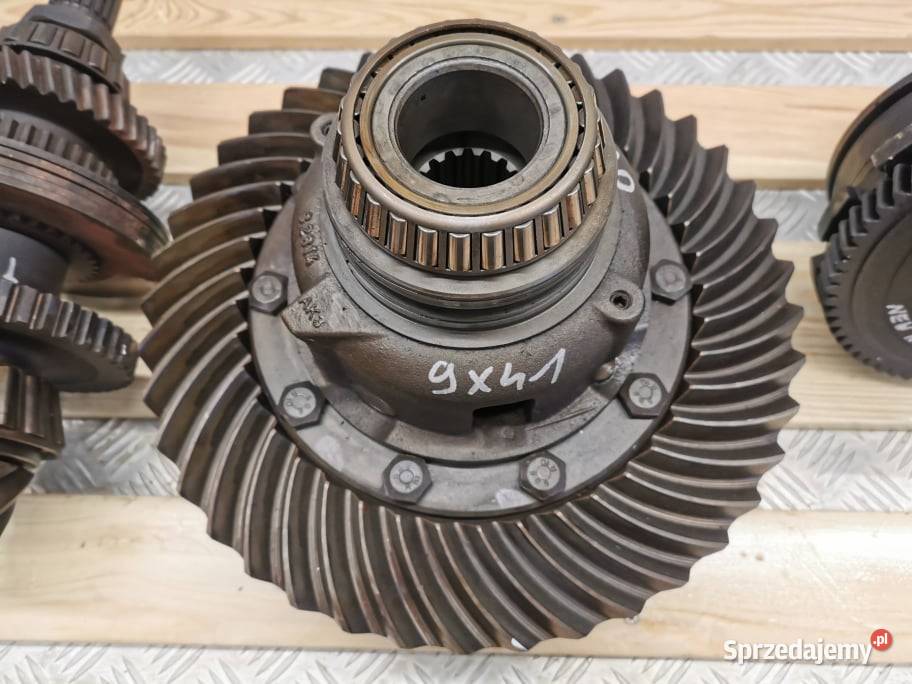 Dyferencjał Holland T7220 9X41 Tył Wilkowo
