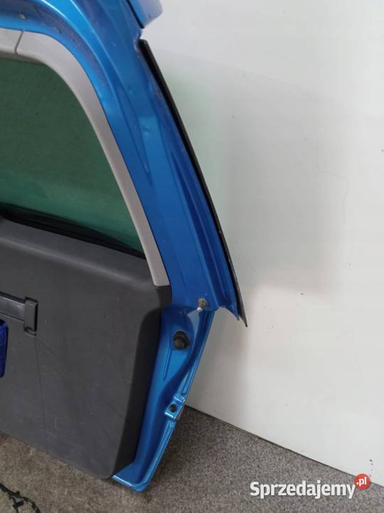 KLAPA TYŁ B Z291 OPC Opel Zafira II 2005 Rok produkcji 2005