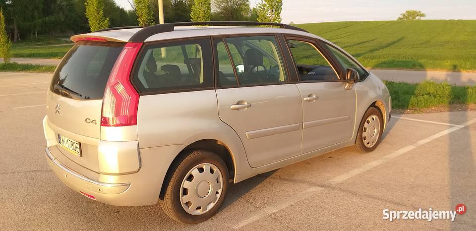 Citroen C4 Picasso16 benzyna Automat7 osob153 srebrny