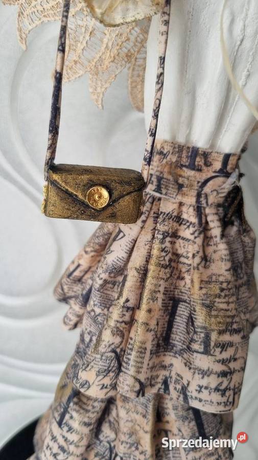 Szykowny Anioł gazeciany Zamość