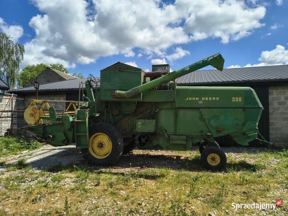 John Deere 330 z sieczkarnią świętokrzyskie Bukowie