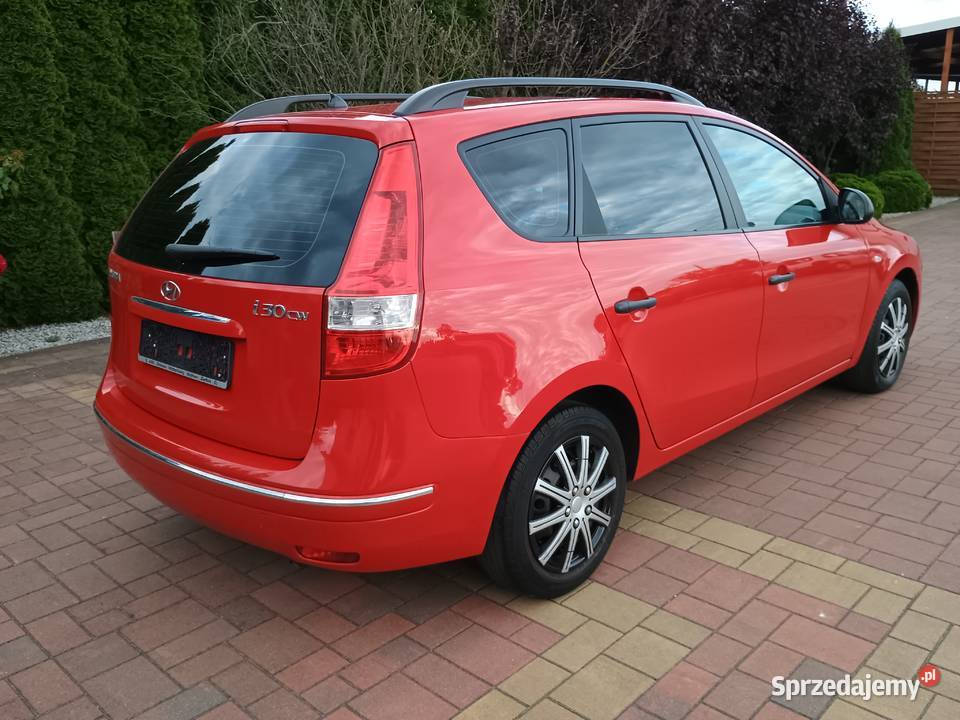 Hyundai i30 cw 2009r 16i 126 z Niemiec Witkowo