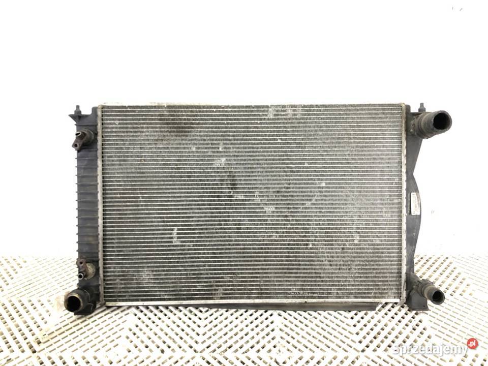 CHŁODNICA WODY AUDI A6 C6 30 225 4F0121251P 0411 podkarpackie