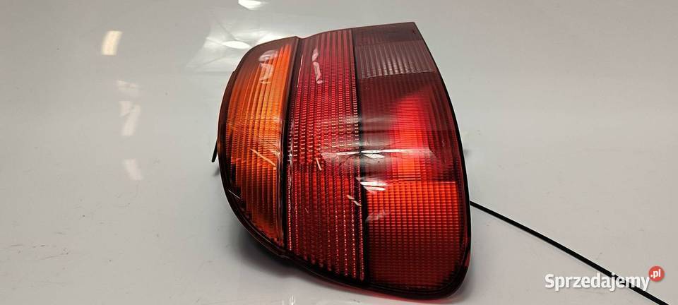 LAMPA LEWA TYŁ BMW E39 8358031 Lipno
