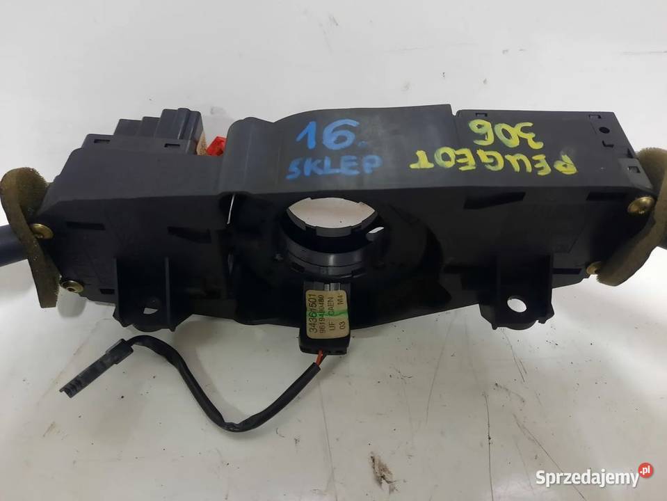16PEUGEOT 306 9396 PRZEŁĄCZNIK WYCIERACZEK Włoszczowa