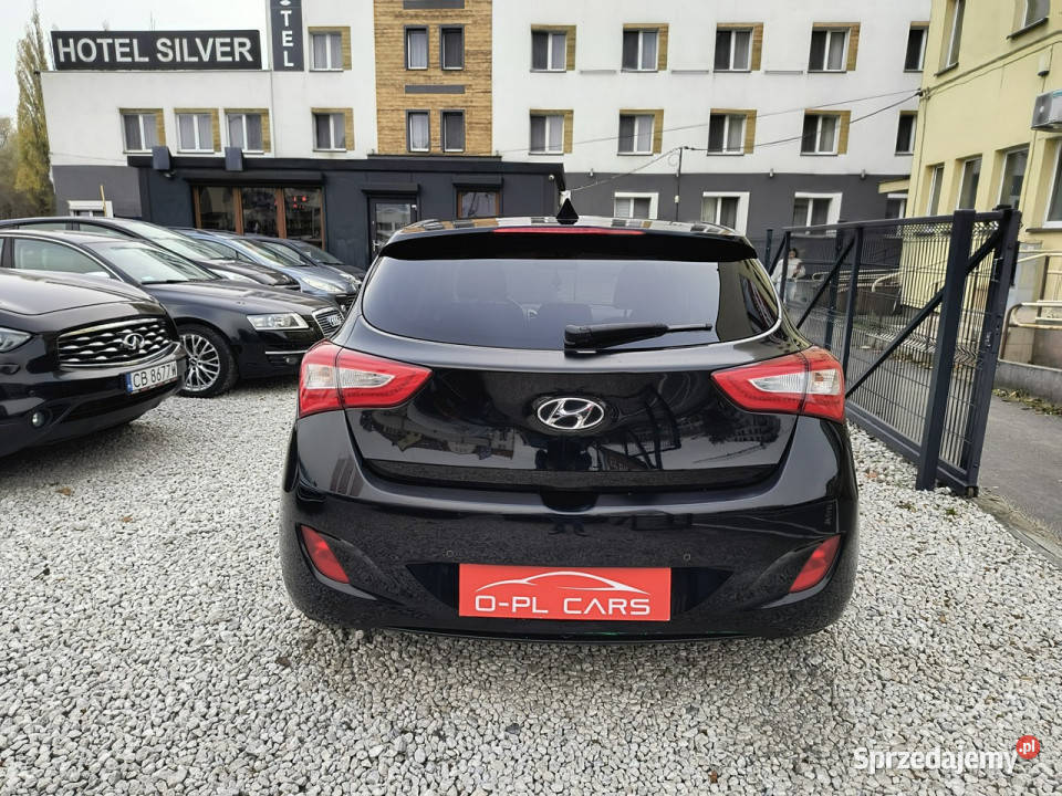 Hyundai i30 GO Edition 14 100 Serwisowany w ASO czarny i30 Bydgoszcz