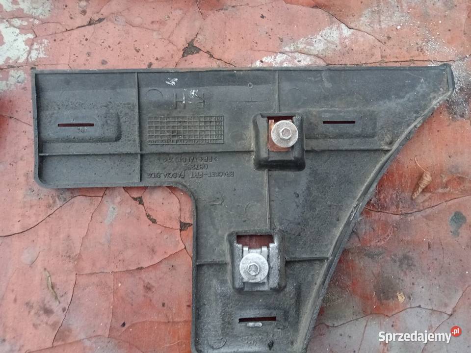 Polonez Caro plus Atu Truck Kombi ślizg zderzaka Stalowa Wola