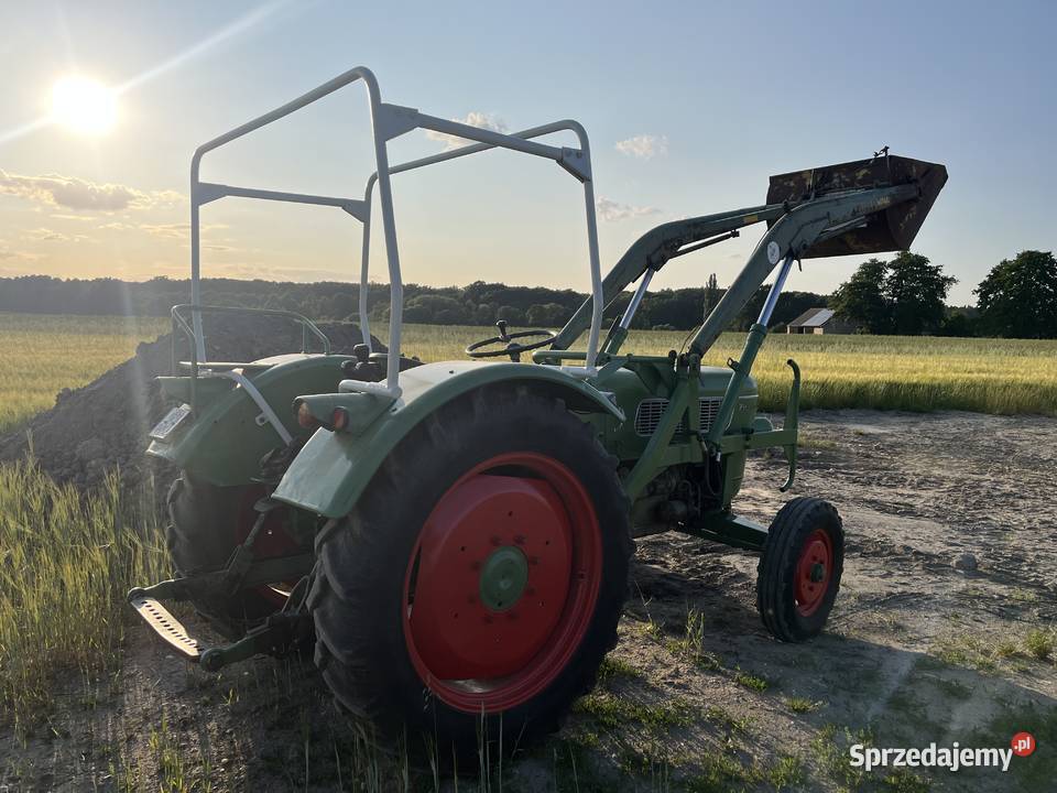 Fendt Farmer 2 z ładowaczem przednim Kolonia Otocka