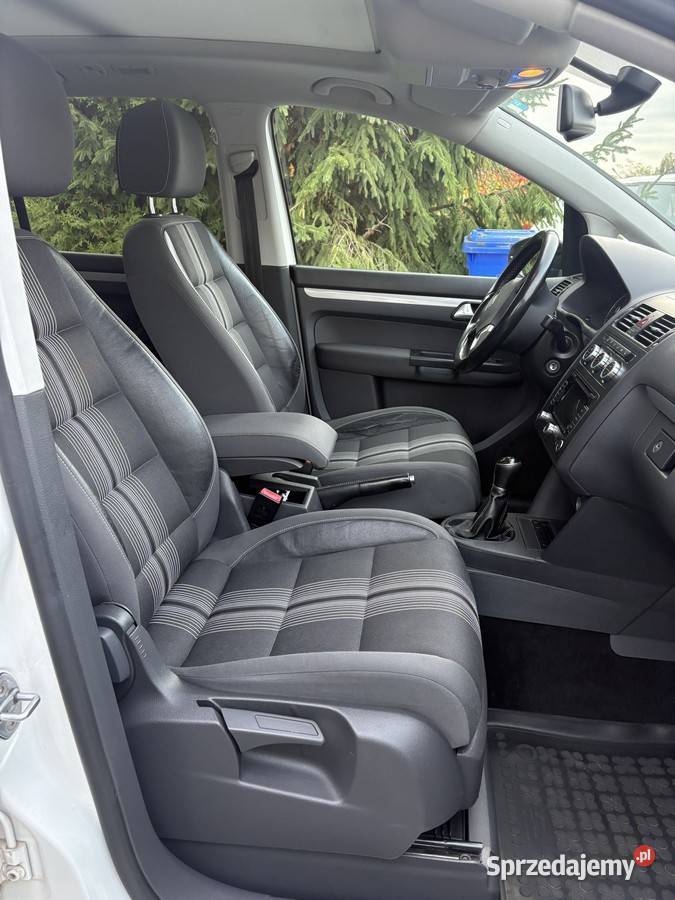 Volkswagen Touran 16 TDI 105 Panorama Nawigacja Dolna Grupa