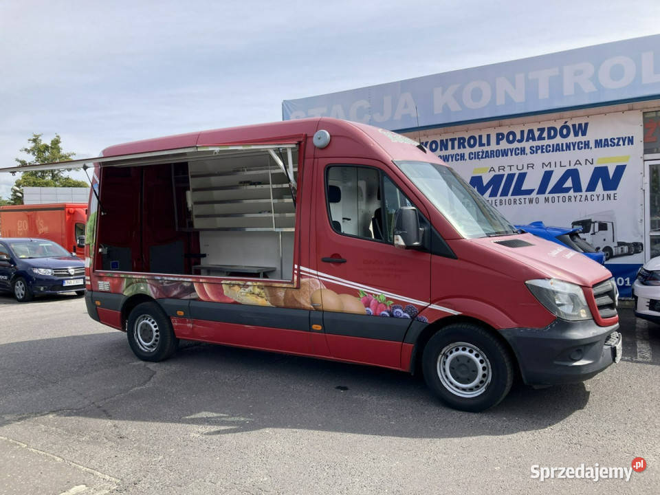 Mercedes Sprinter Autosklep pieczywa sklep Bar wspomaganie kierownicy Samochody dostawcze Syców