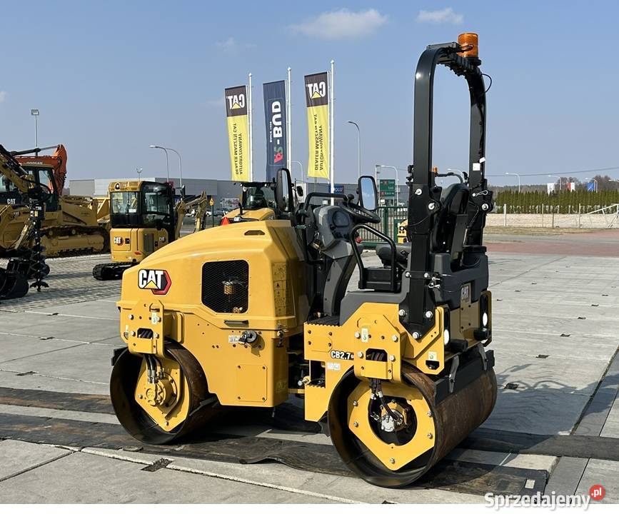 WALEC DROGOWY CATERPILLAR CB27 GC Walce wielkopolskie