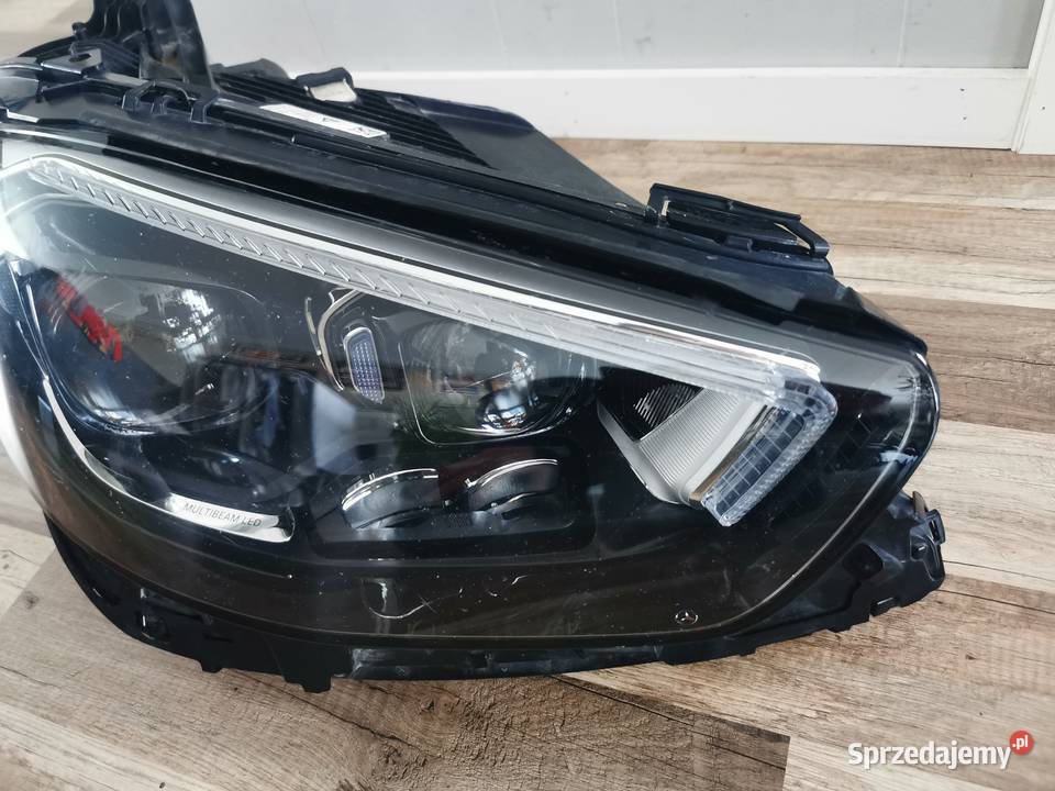 MERCEDES E KLASA W213 LAMPA PRZEDNIA PRAWA osobowe Motoryzacja Pielgrzymka