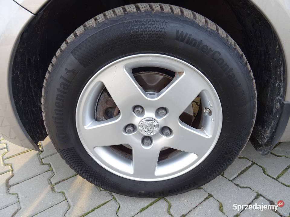 Hyundai ix20 Bezwypadkowy Serwisowany aluminiowe felgi Samochody osobowe Rzeszów sprzedam