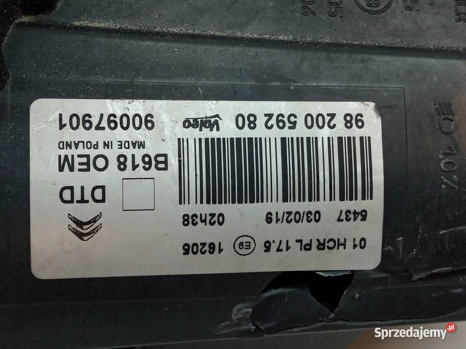 LAMPA PRZÓD PRAWA EUROPA 9820059280 Citroen C3 Rok produkcji 2019